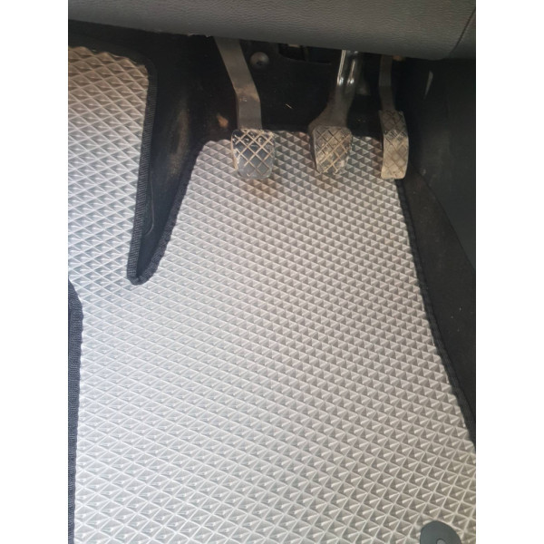 Килимки EVA (сірі) для Skoda Fabia 2007-2014 рр (DD-eva113475)