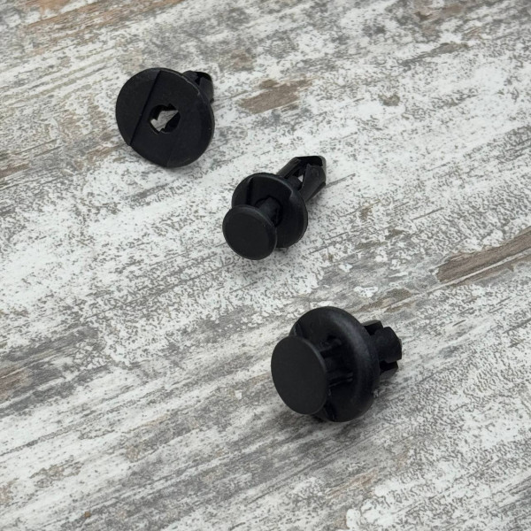 Набір автомобільних кріплень 190шт, піcтони, кліпси, пластикові фіксатори деталей