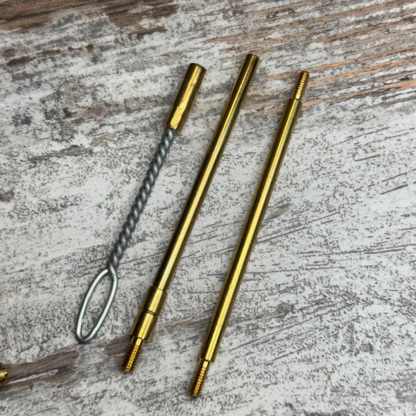 Компактний набір для чищення зброї 9 мм (.38), йоржики та насадки у кейсі для пістолетів і револьверів