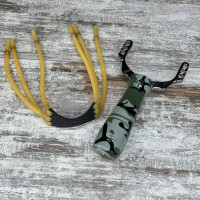 Рогатка компактна для спорту та риболовлі металева з забарвленням кольору хакі