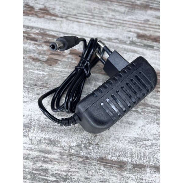 Блок живлення 12В 2А, мережевий адаптер із LED-індикатором, штекер 5.5×2.5 мм для електроніки