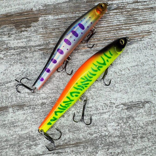 Набір воблерів різнокольорових 4шт для риболовлі, приманка з магнітом для лову хижих риб 12см 17г