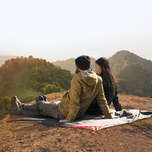 Килимок для пікніка водостійкий надлегкий Naturehike Moisture Picnic Mat NH17D050-B, 145x100 см, чорний