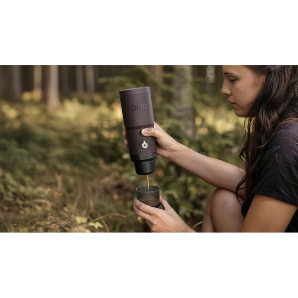 Портативна еспресо-кавоварка Wacaco Pixapresso, електрична, для меленої кави та капсул