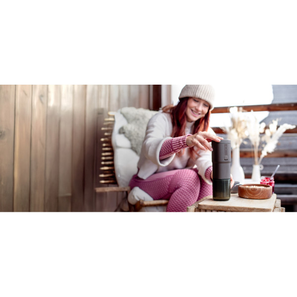 Портативна еспресо-кавоварка Wacaco Pixapresso, електрична, для меленої кави та капсул